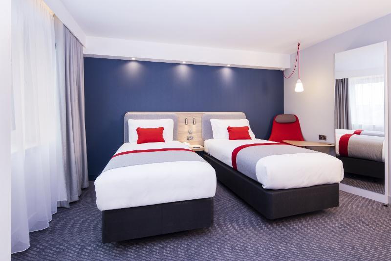 Holiday Inn Express Astana - Turan エクステリア 写真